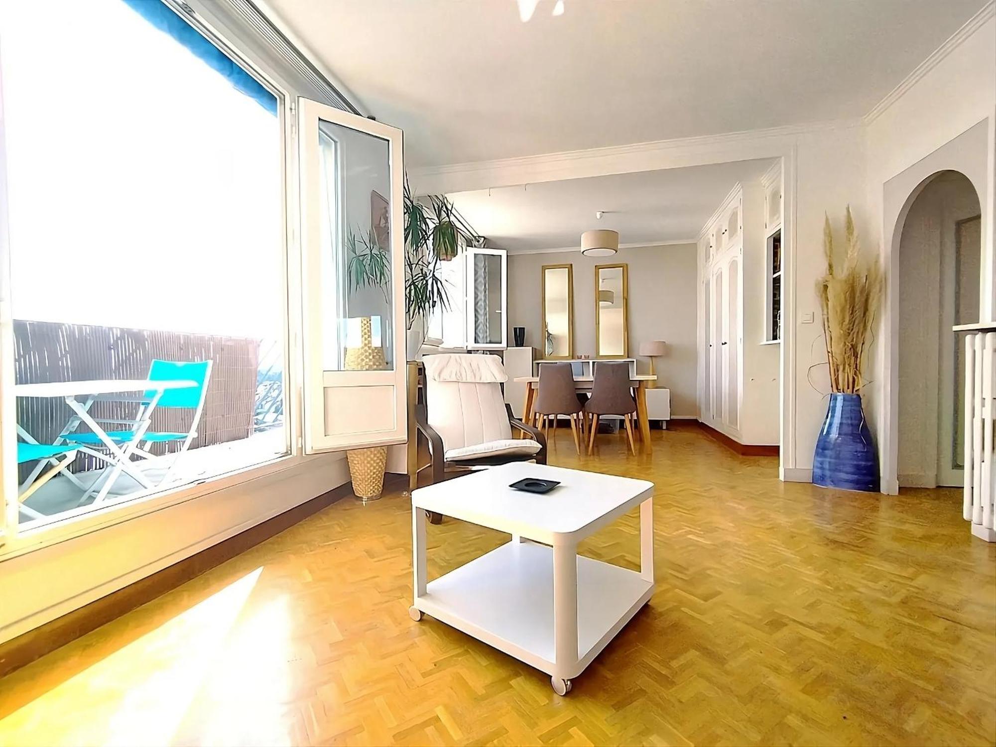 Charmant Appartement Lumineux - Dernier Etage Avec Balcon - Proche Centre-Ville Nantes Extérieur photo